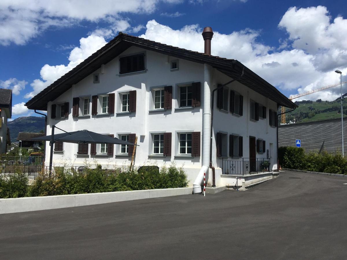The Delicate Question Which Bed & Breakfast Schwyz Luaran gambar
