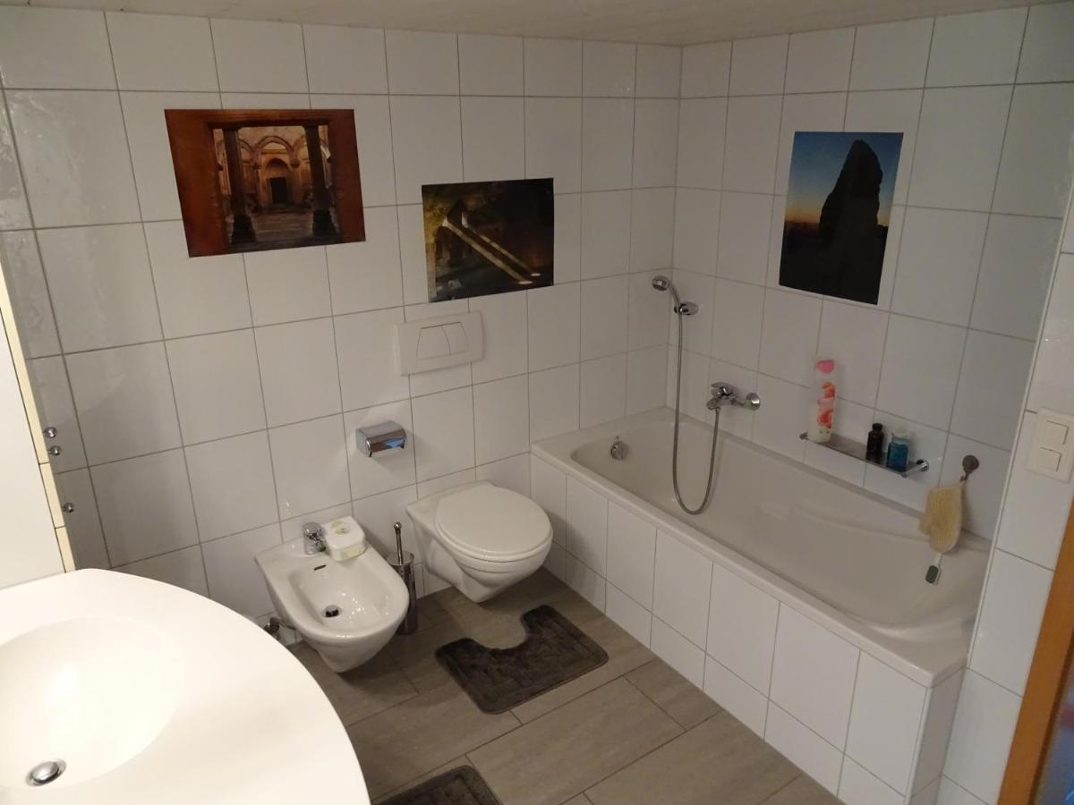 The Delicate Question Which Bed & Breakfast Schwyz Luaran gambar