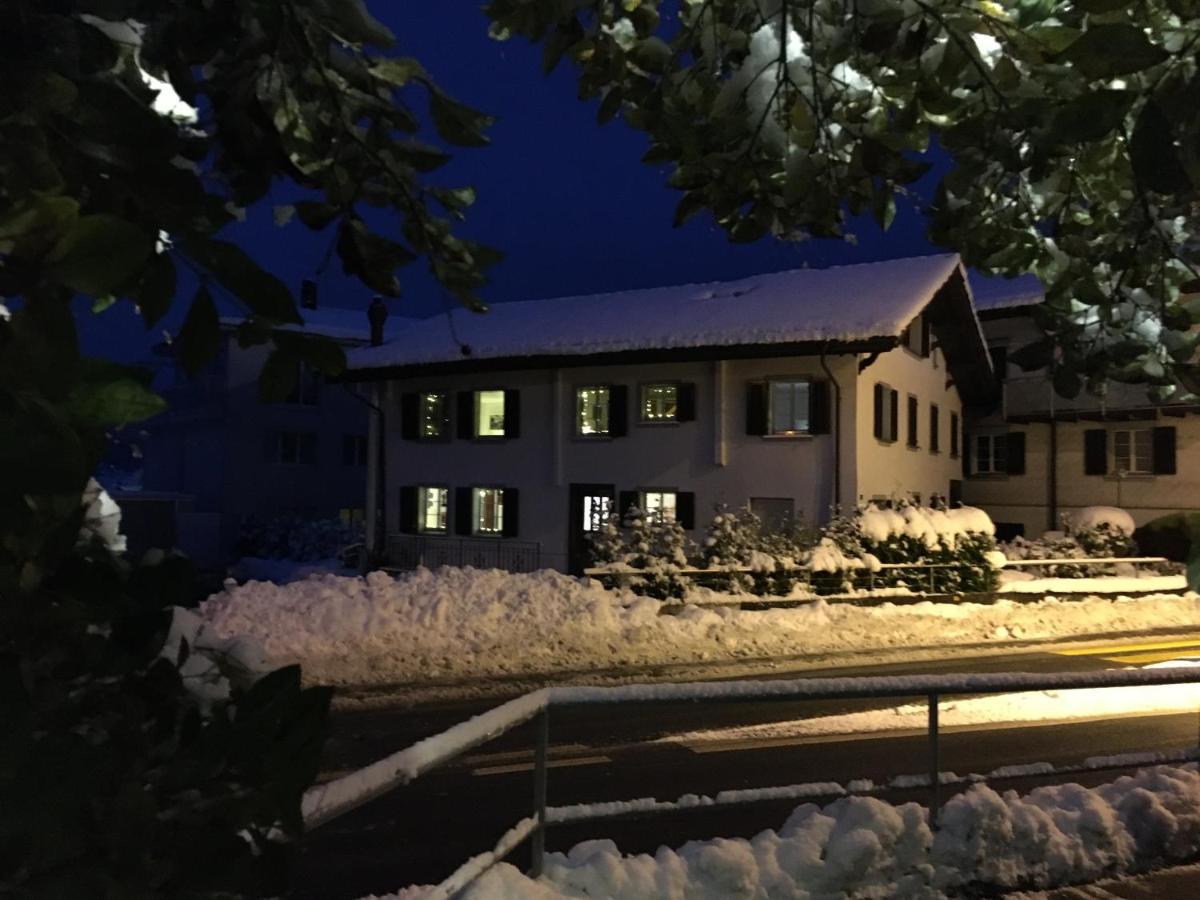 The Delicate Question Which Bed & Breakfast Schwyz Luaran gambar